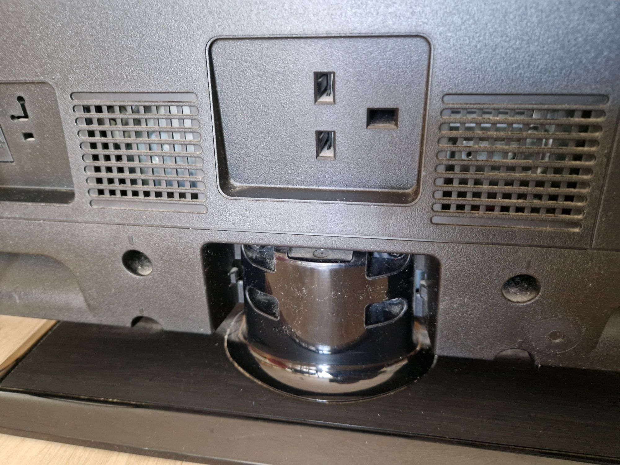 Telewizor Sharp 32 cale