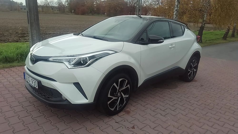 Toyota C-HR CH-R super stan