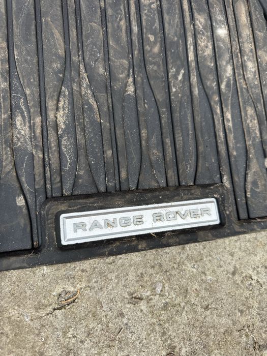 Оригінальні коври Range Rover
