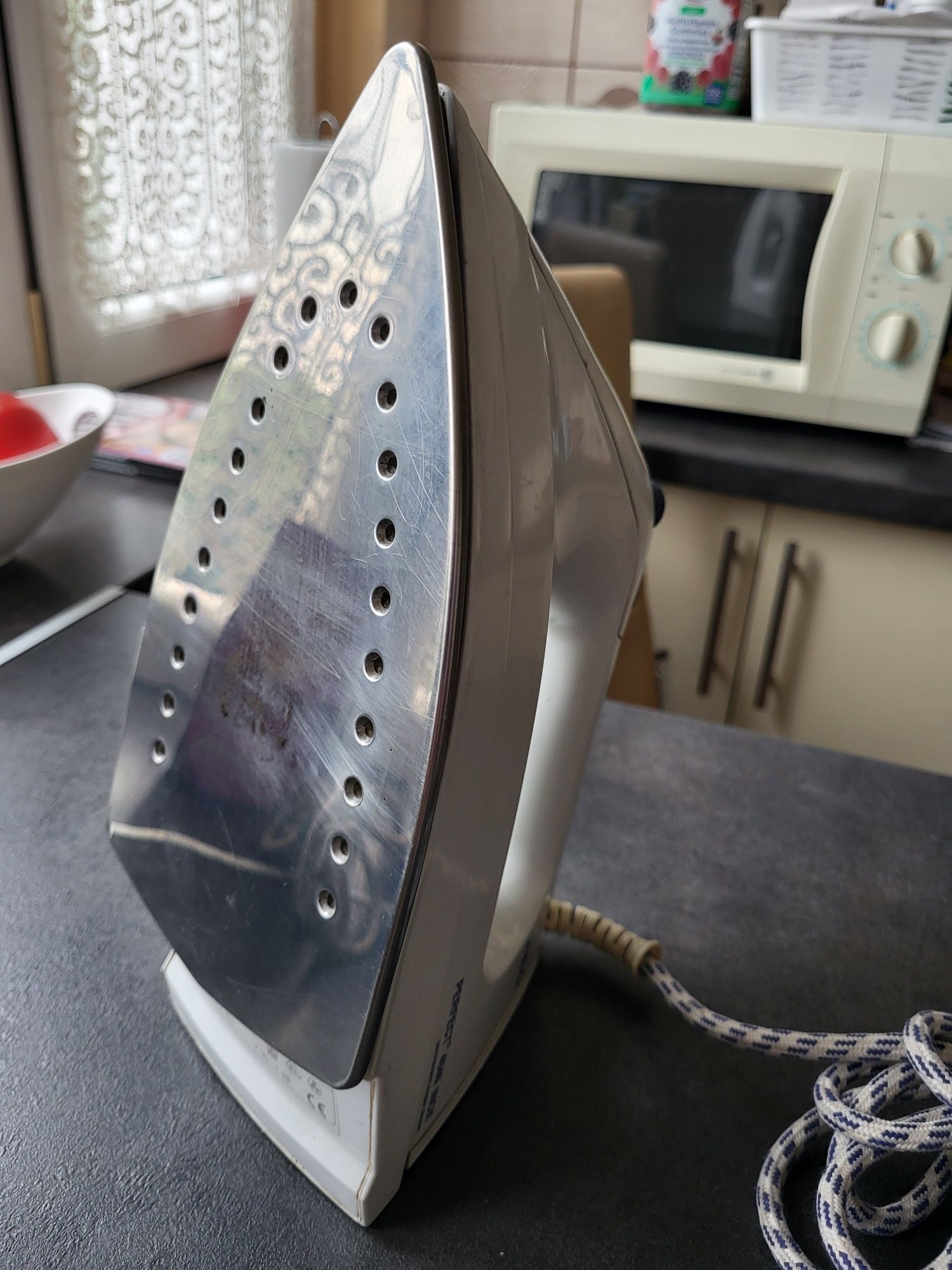 Żelazko AEG  perfect 4040 inox