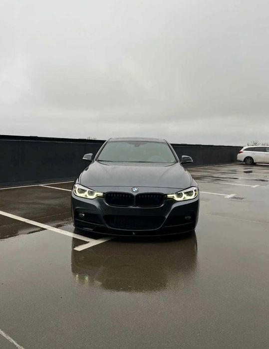 BMW F30 3-Series 340i