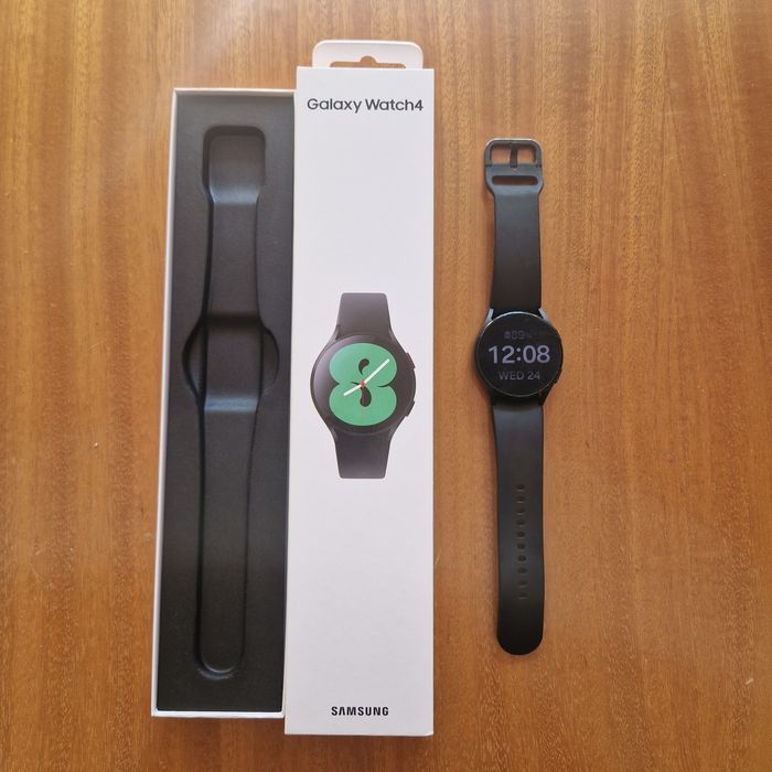 Smartwatch Samsung SM-R86DNZKAEUE Galaxy Watch 4 40mm Black SM-R860