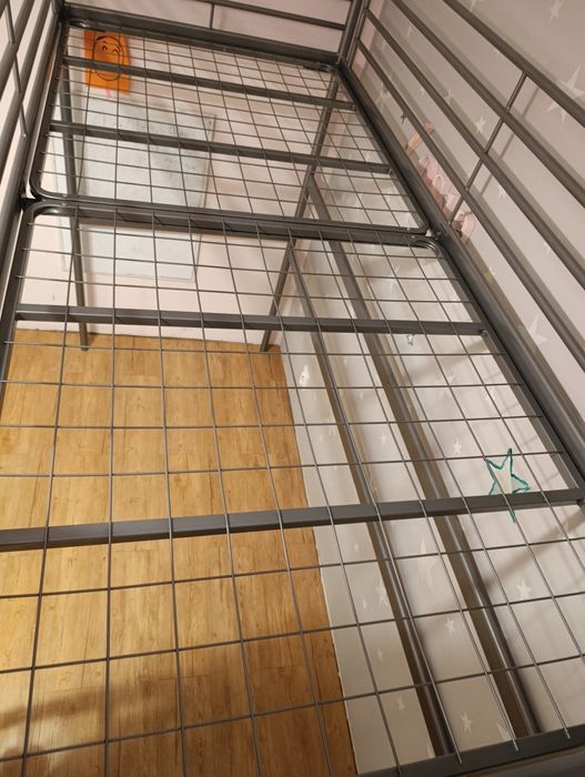 Łóżko piętrowe na antresoli IKEA SVARTA 90x200 cm + materac lateksowy