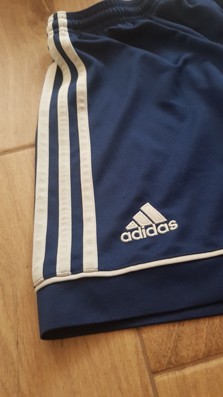 Adidas Spodenki sportowe