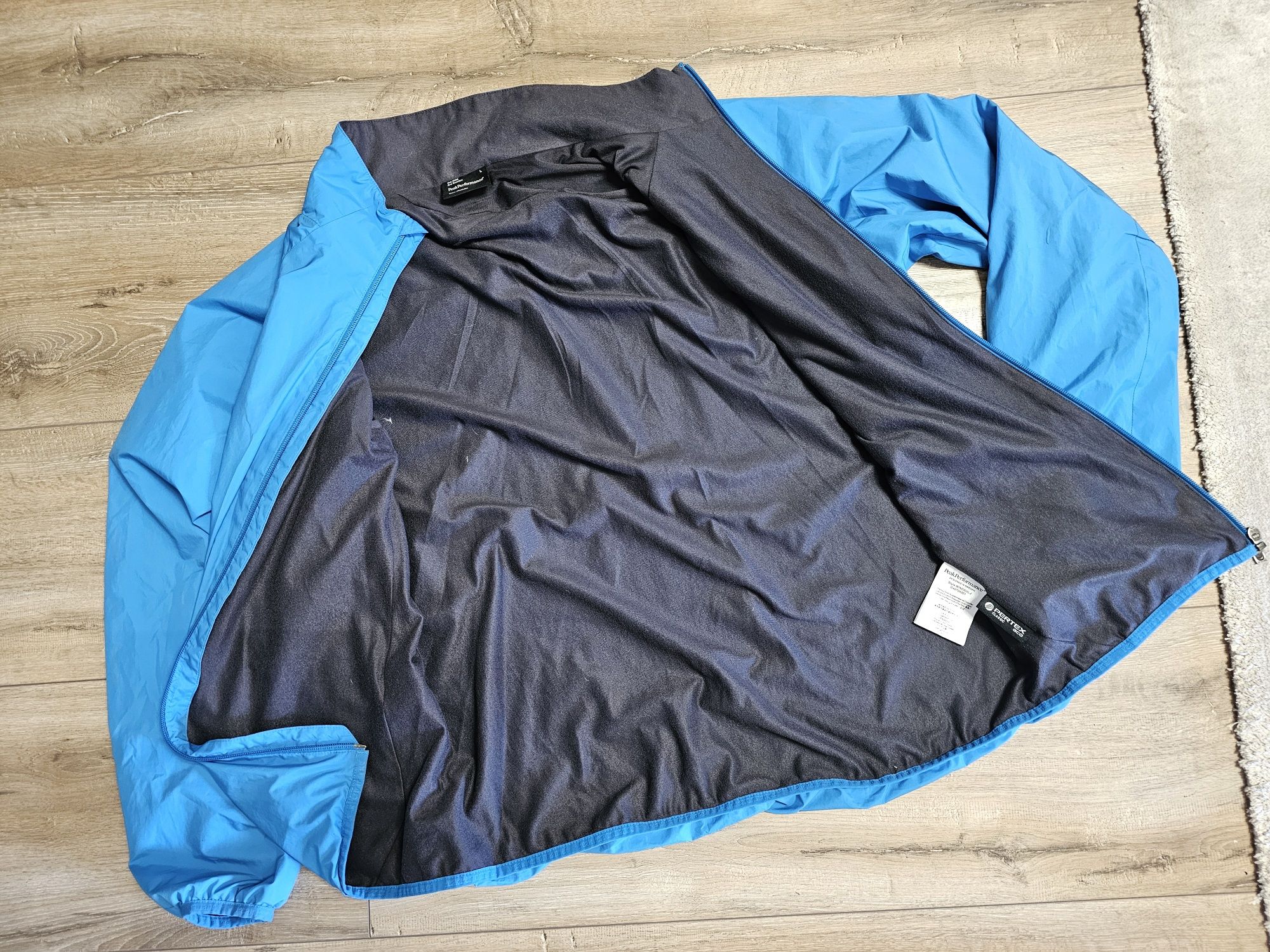 Kurtka trekingowa wiatrówka Peak Performance Windsul J L