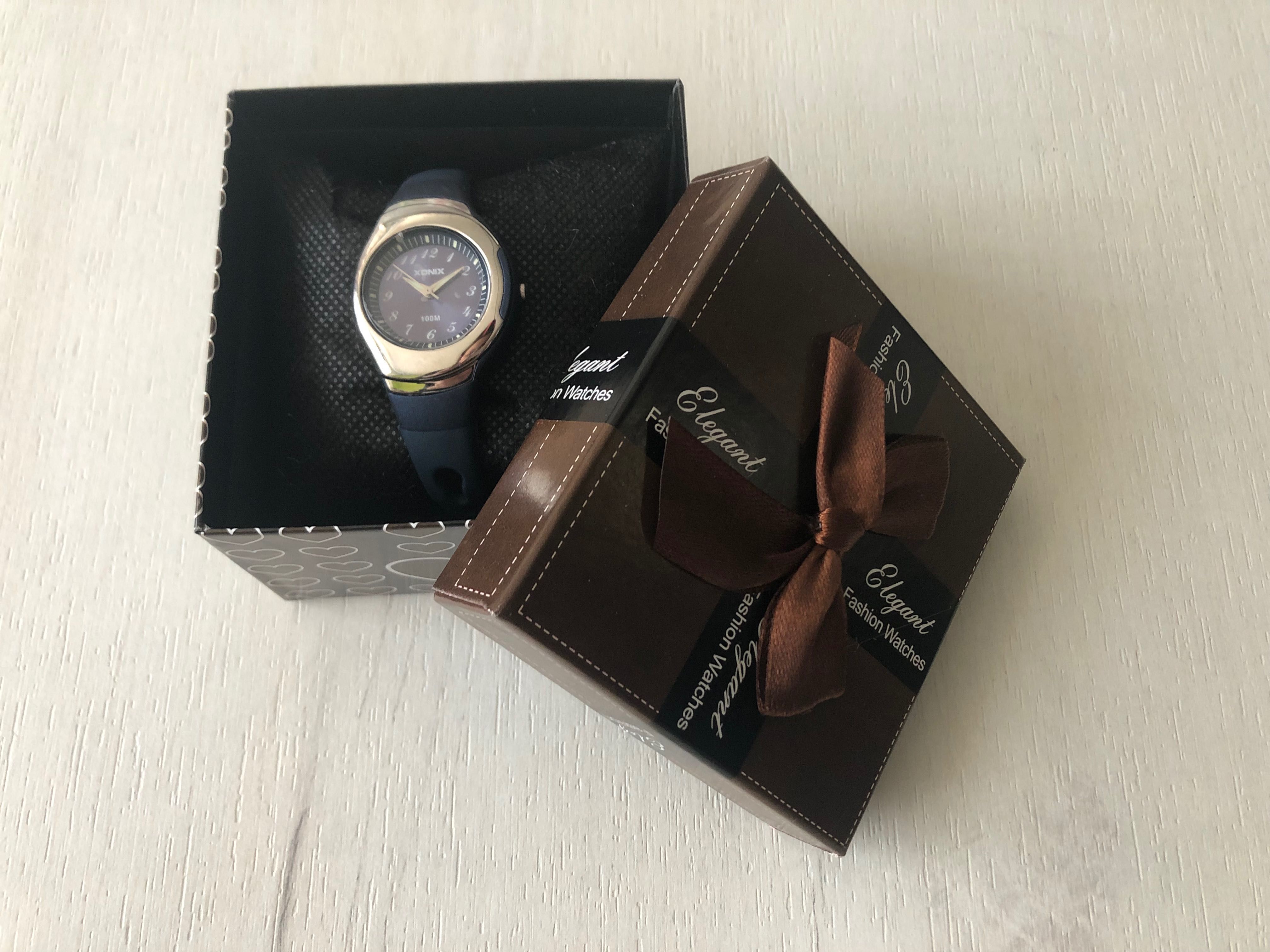 Zegarek Xonix asymetryczny granatowy w pudełku prezent na święta