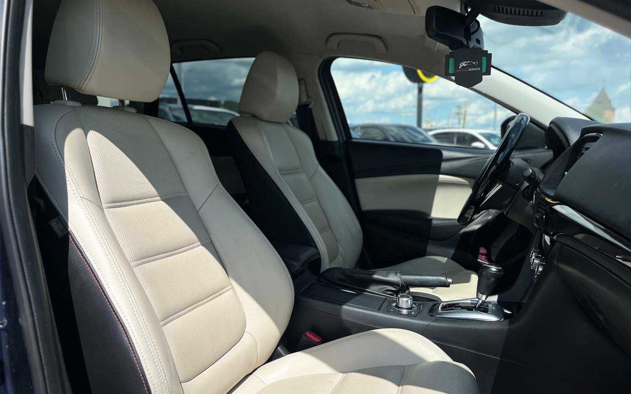Mazda 6 2013 року