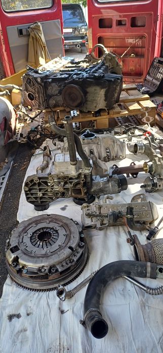 Мотор двигун навісне запчастини двигуна SsangYong rexton w korando 2.0