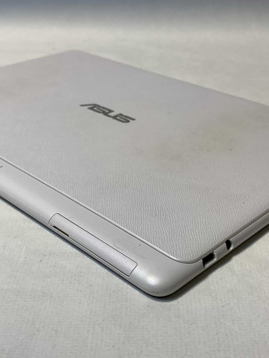 Планшет Asus ZenPad 10 White wifi Z300C p021 2/16gb
