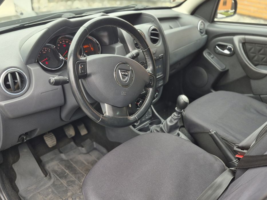 Свіжопригнаний Dacia Duster(2015р,повний привід 4×4,70 тис.пробіг).