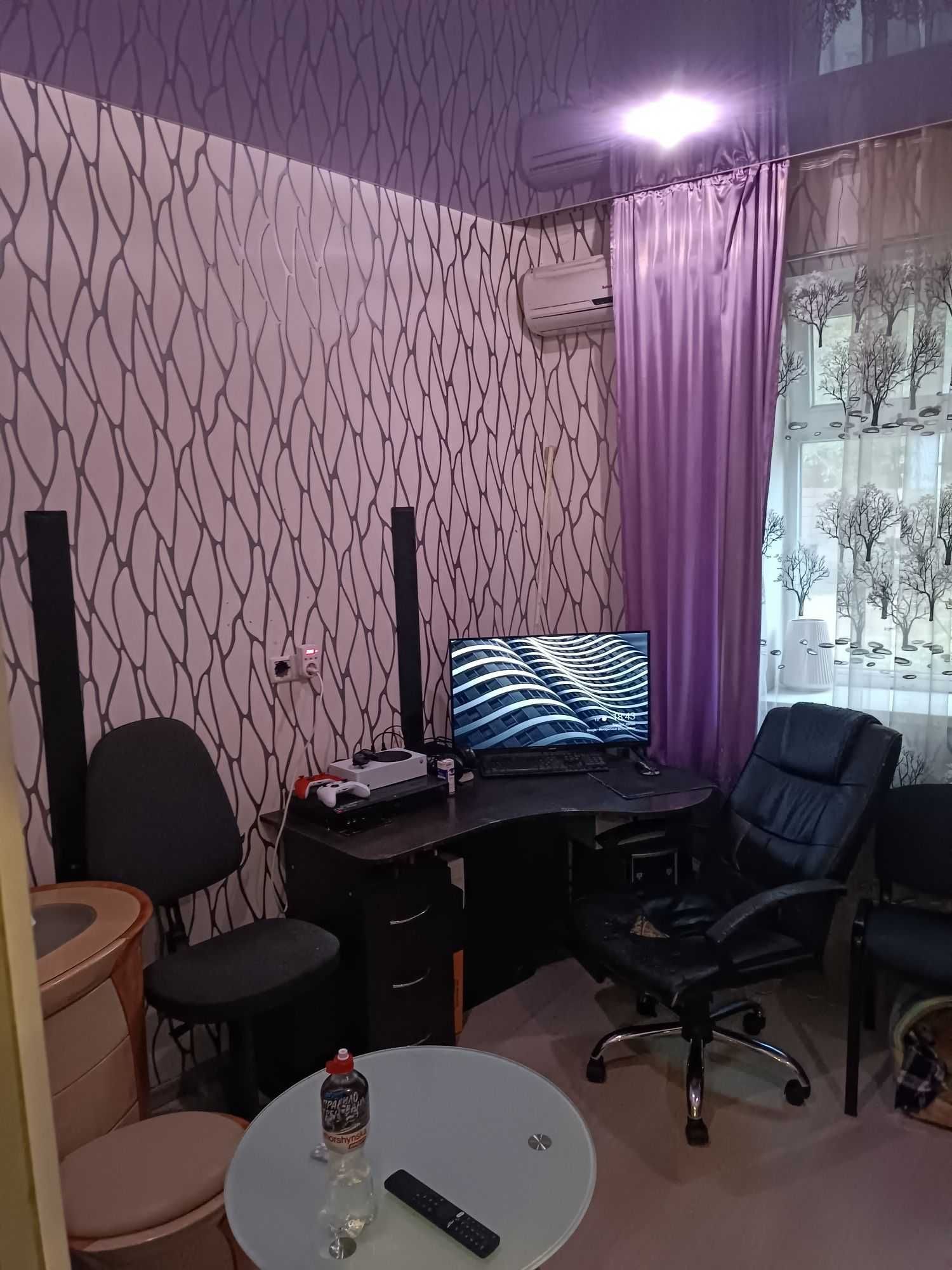 D1K Продам часть дома со статусом квартиры Пахаря 19/3