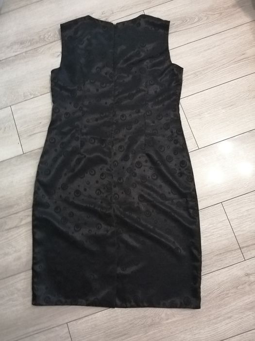Sukienka  elegancka  wizytowa imprezową koktajlowa na święta sylwestra