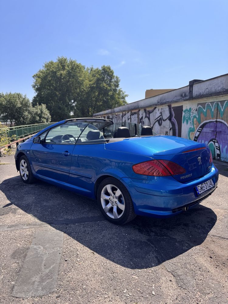 Sprzedam Peugota 307 CC 2.0 z 2004r