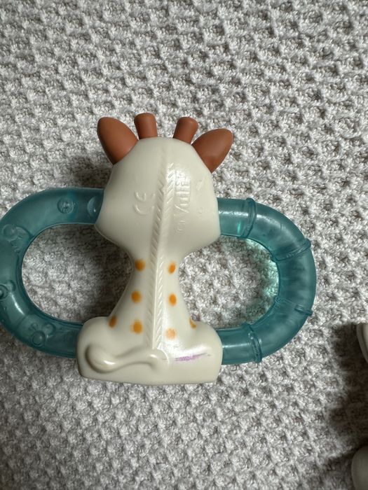 Іграшка-прорізувач Vulli So Pure Жирафа Софі