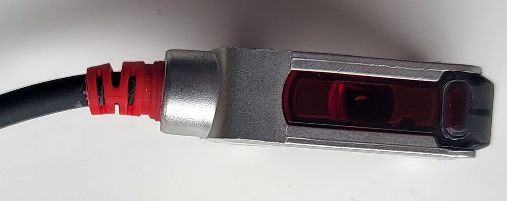 Czujnik fotoelektryczny Keyence model PR-M51CP