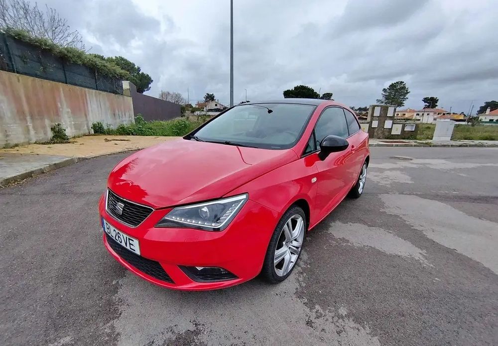 2014 SEAT Ibiza Vermelho