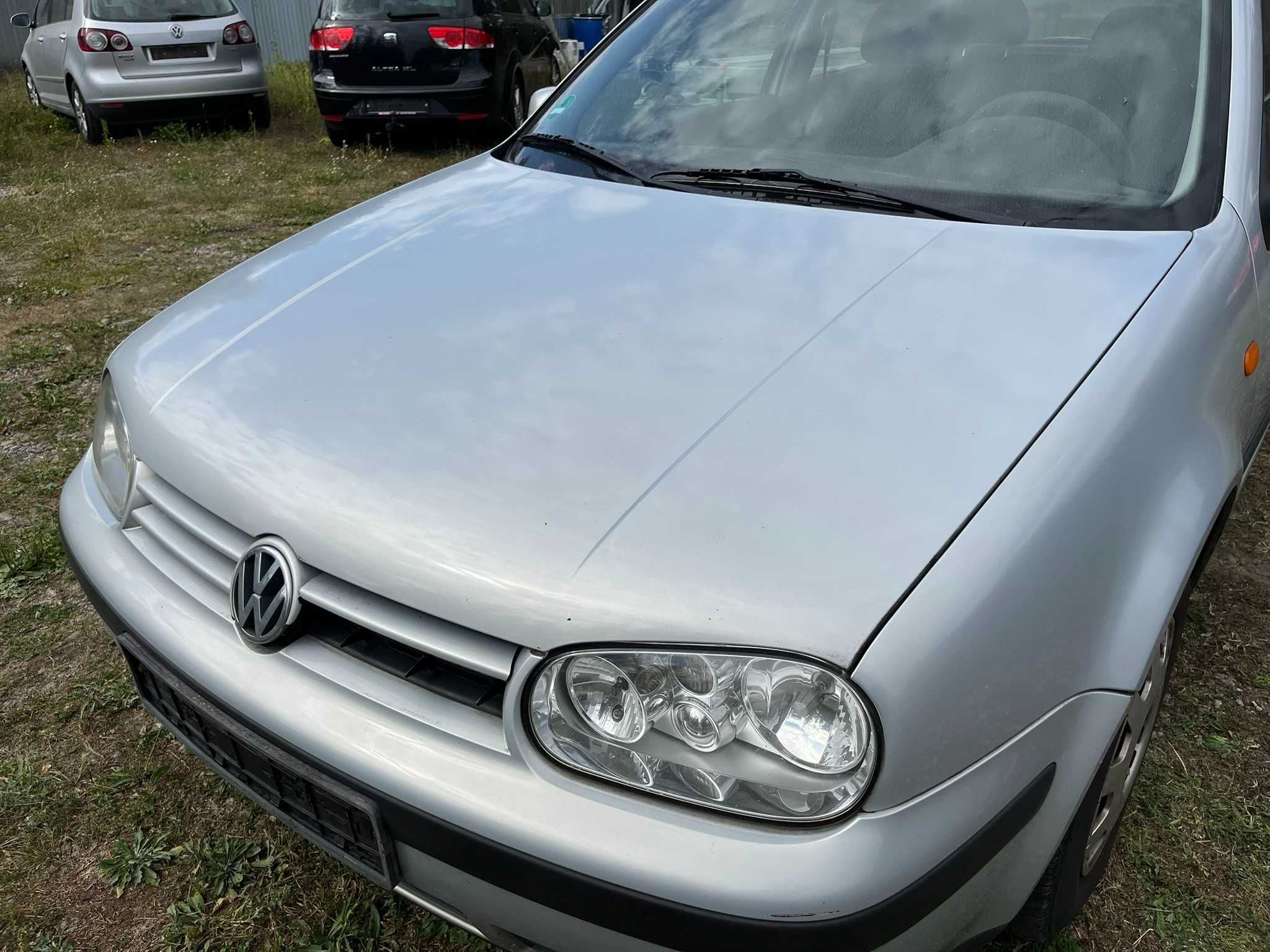 maska pokrywa silnika vw golf iv 4 1j0 1997 - 2006 lb7z