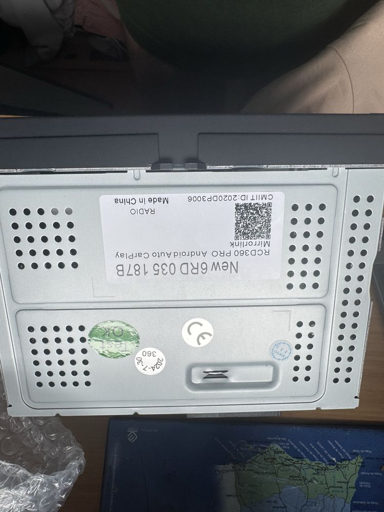 RCD360 PRO – NEW 6RD 035 187B – Android Auto / CarPlay