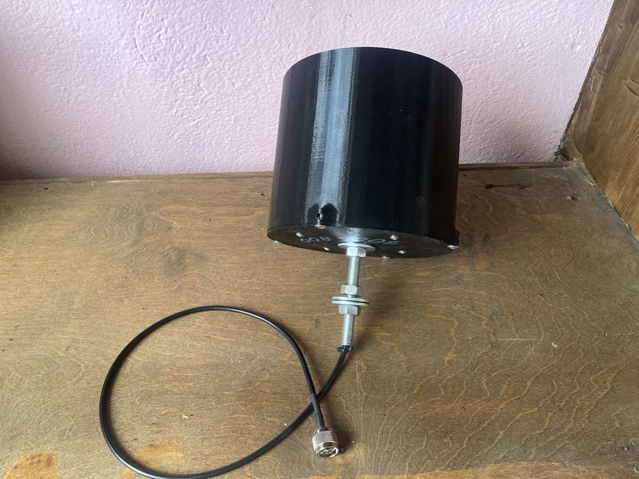 Антена квадрофіляртна 600-900 мгц