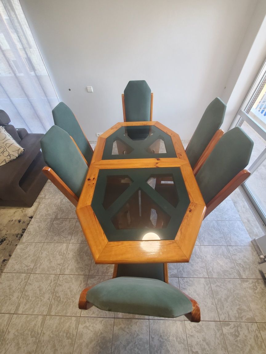 Mesa jantar extensível com 6 cadeiras