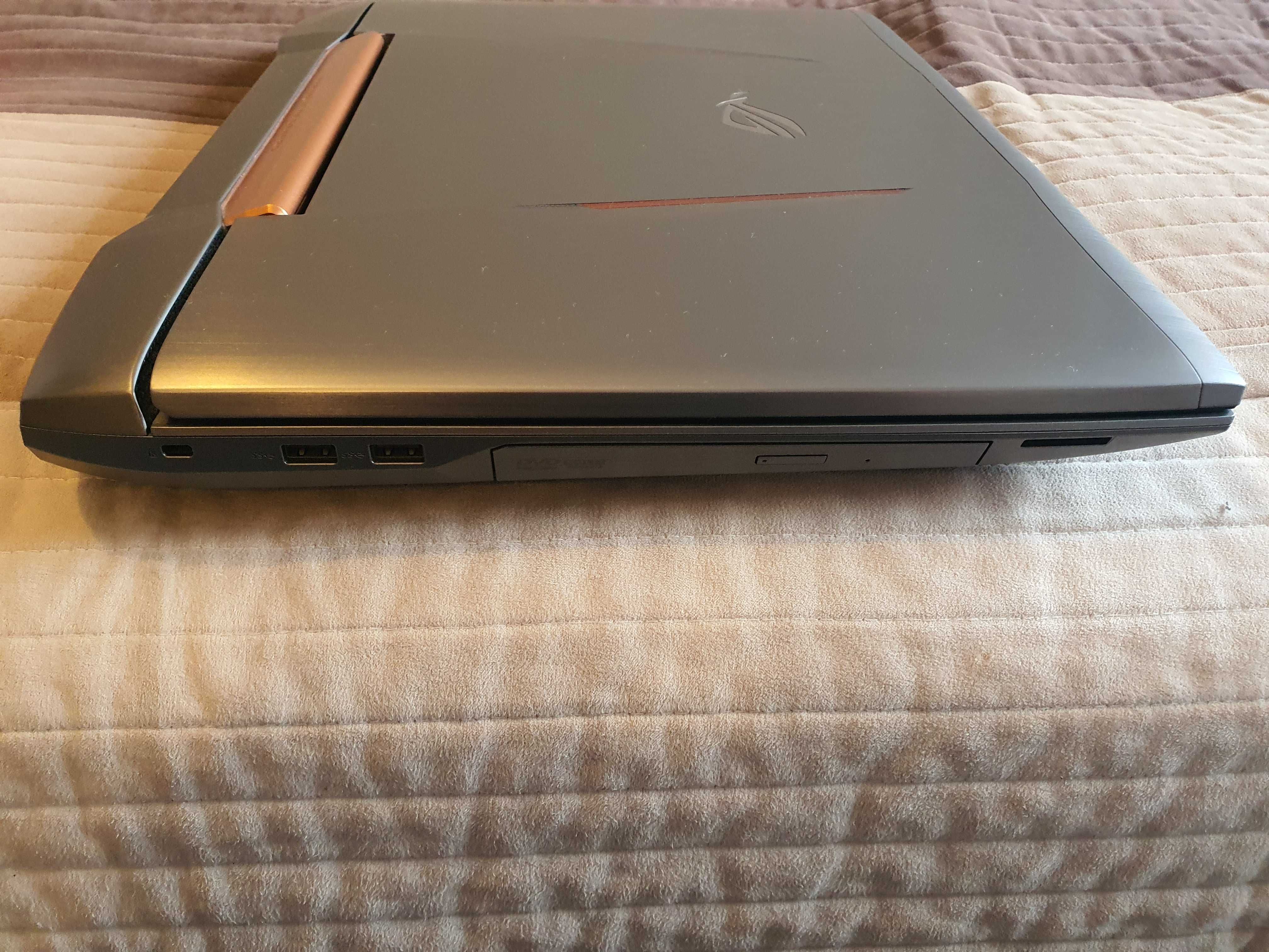 laptop Asus Rog Strix G752V