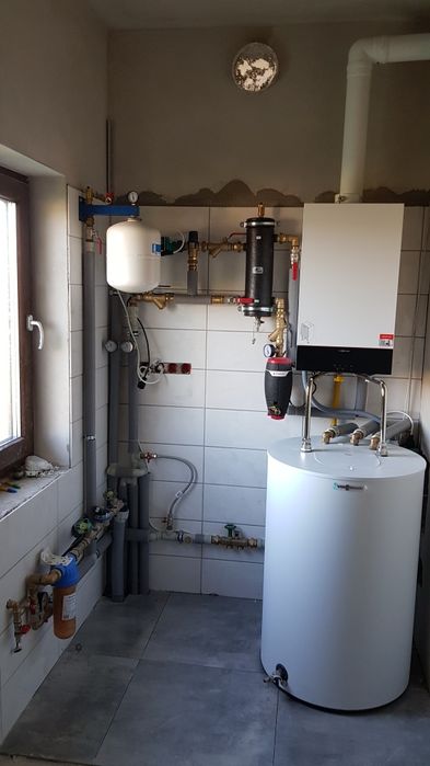 Hydraulik, usługi hydrauliczne i instalacje sanitarne. Kompleksowo!