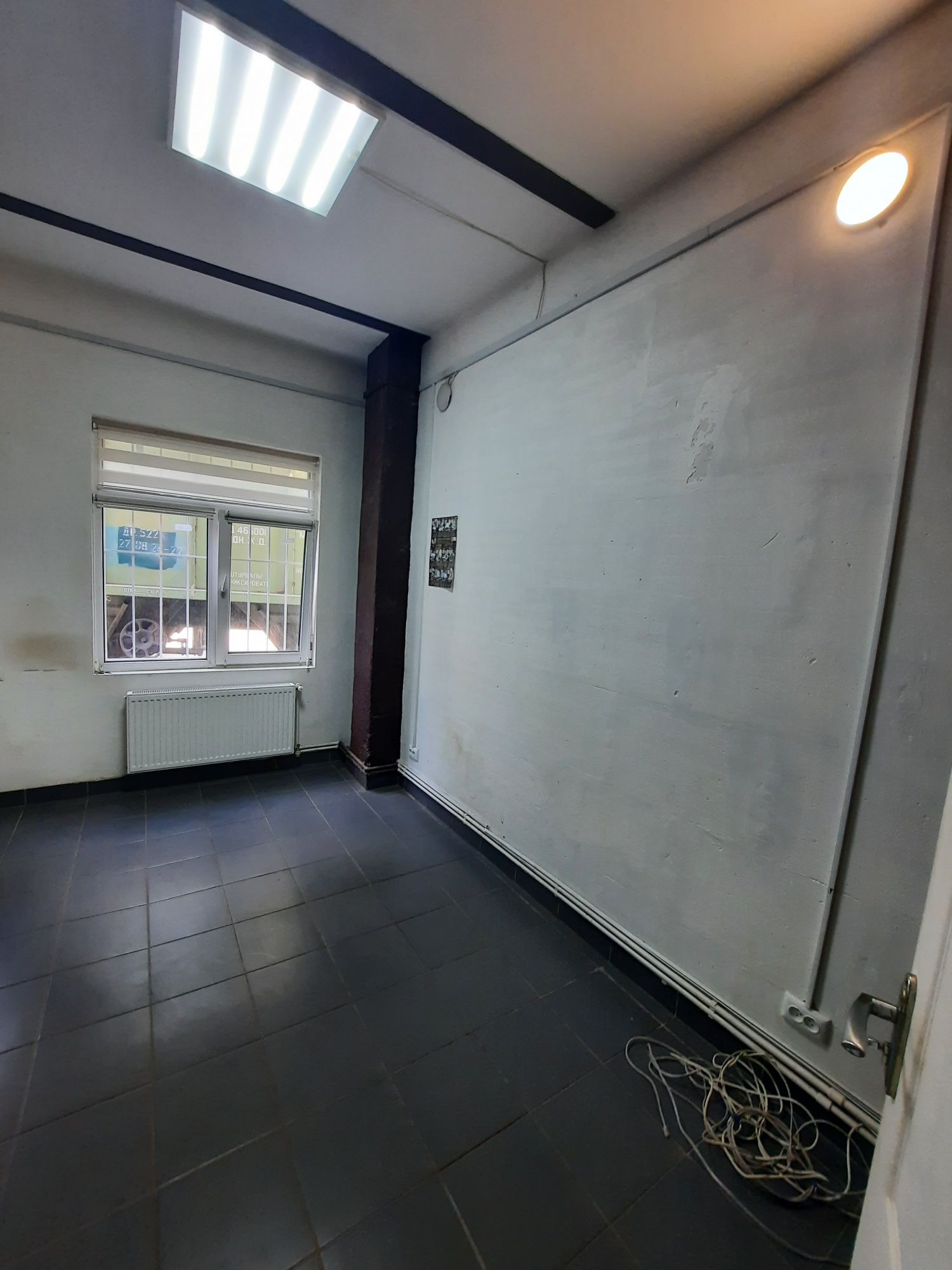 Офіс. Оренда. Площа S = 50 m2. Доступ 24/7.