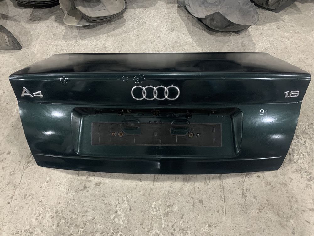 Крышка багажника Ауди А4 седан В5 / Audi A4
