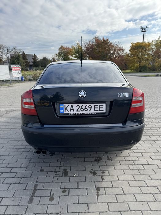 Терміново! Продам Skoda Octavia A5 Elegance 2.0 FSI / 110 kW