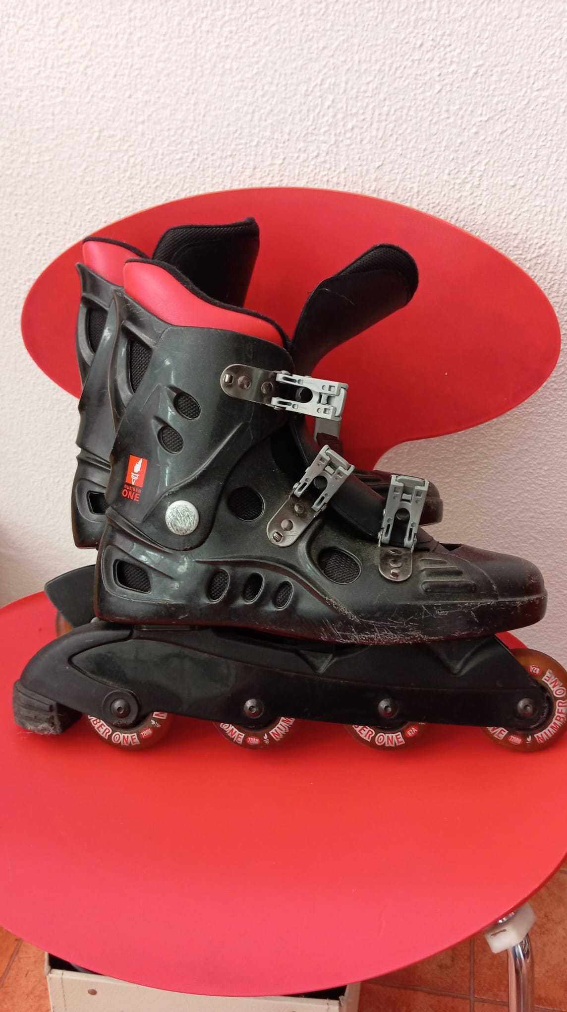 Patins Number One Preto/Vermelho – Tamanho 40 – Usados