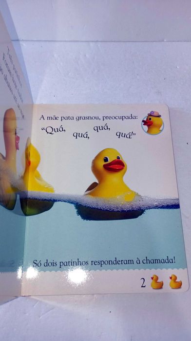 Um Patinho  foi hoje Nadar- Bebé Brinca