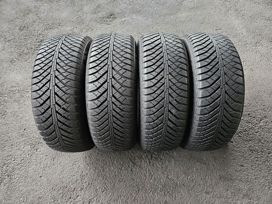 Kpl Opon Wielosezon Kumho Solus HA31 185.55.14 80H