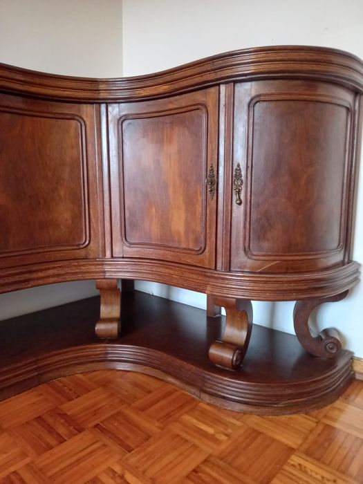 Móvel de sala Art Deco