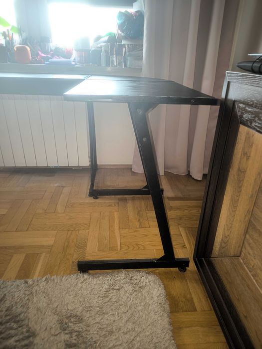 Biurko i fotel gamingowe = komplet