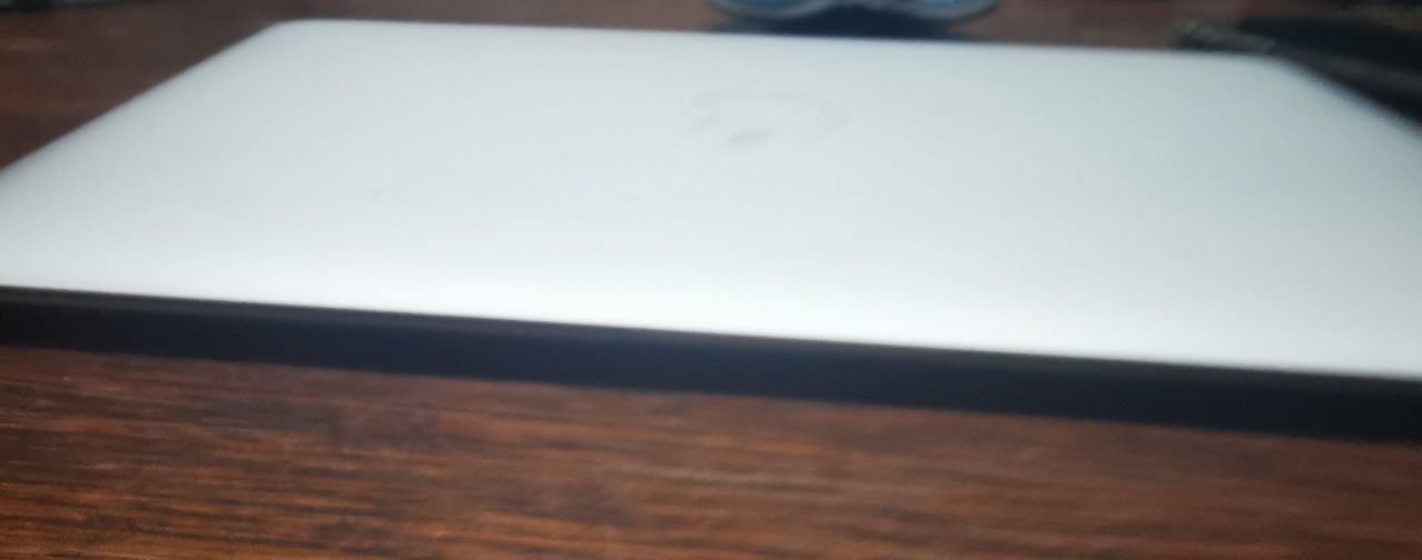 Laptop Apple Macbook Air 8GB/256GB 2015r A1466