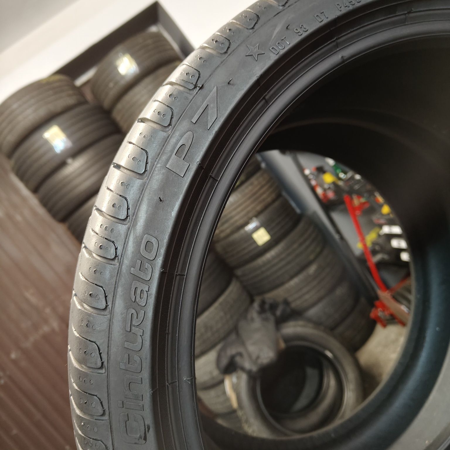 205/40/18 XL Sprzedam parę opon letnich Pirelli