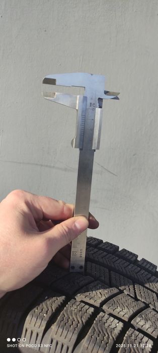 Диски с резиной( Комплект) R16 205/60 Диски 5/120