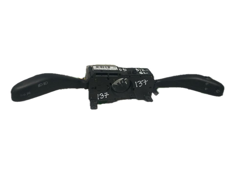 Conjunto / manetes de luzes e limpa vidros VOLKSWAGEN Polo (9N)