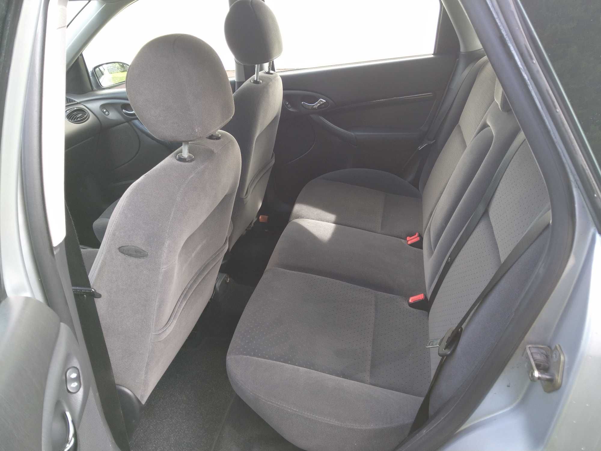 FORD FOCUS 2003 2.0 130KM automat