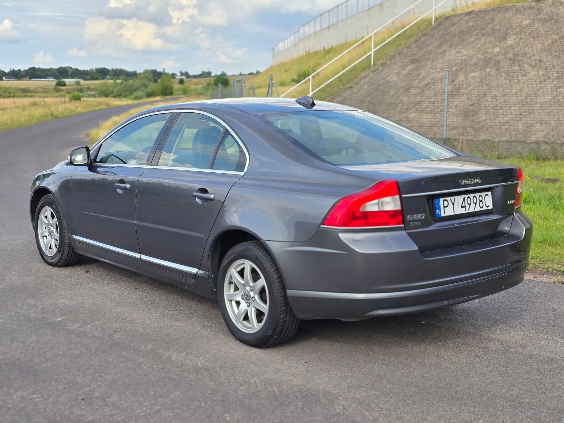 Volvo S80 2009 2.0d 136km prywatnie zadbane