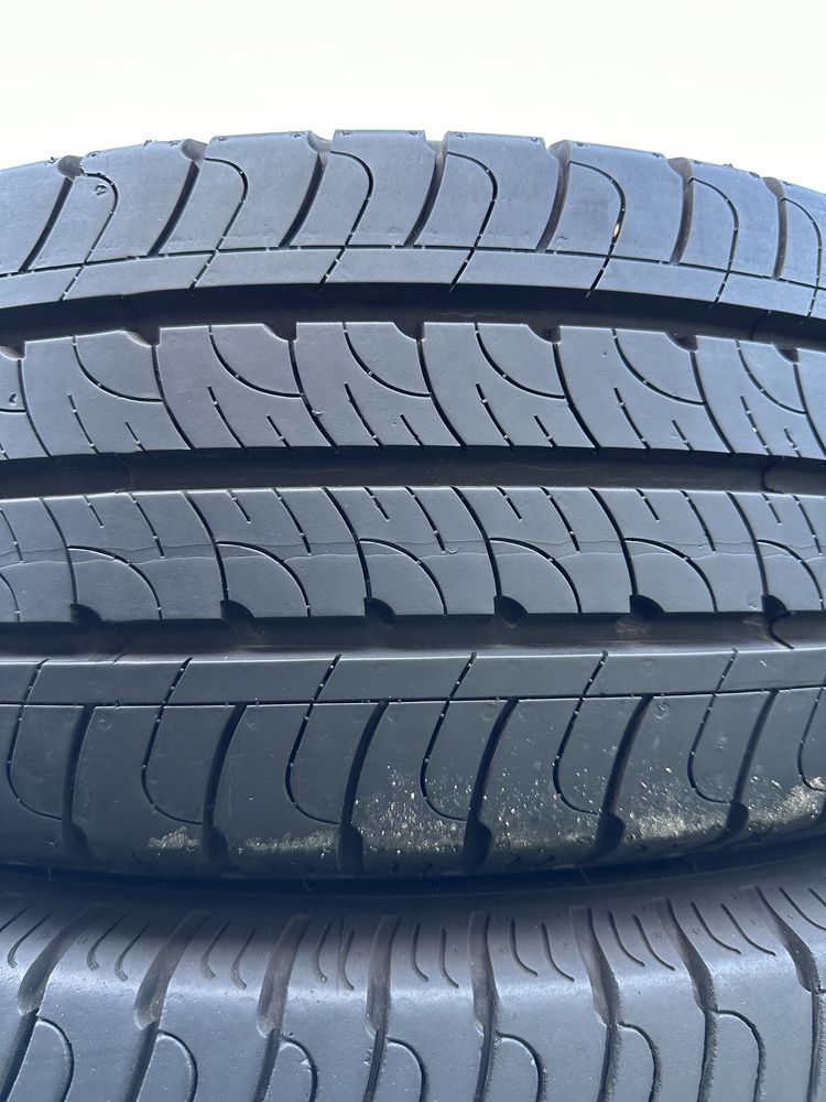 215/65/16c Good Year Efficient Grip Cargo