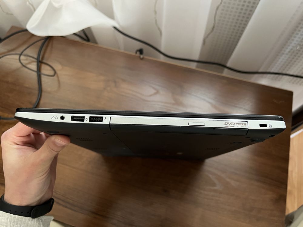 Ноутбук ASUS K56CB (K56CB-XX508) Black/Silver