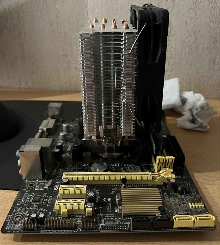 Комплект xeon 1270v3 + 8 гб ОЗУ + материнская плата ASUS H-81M-K