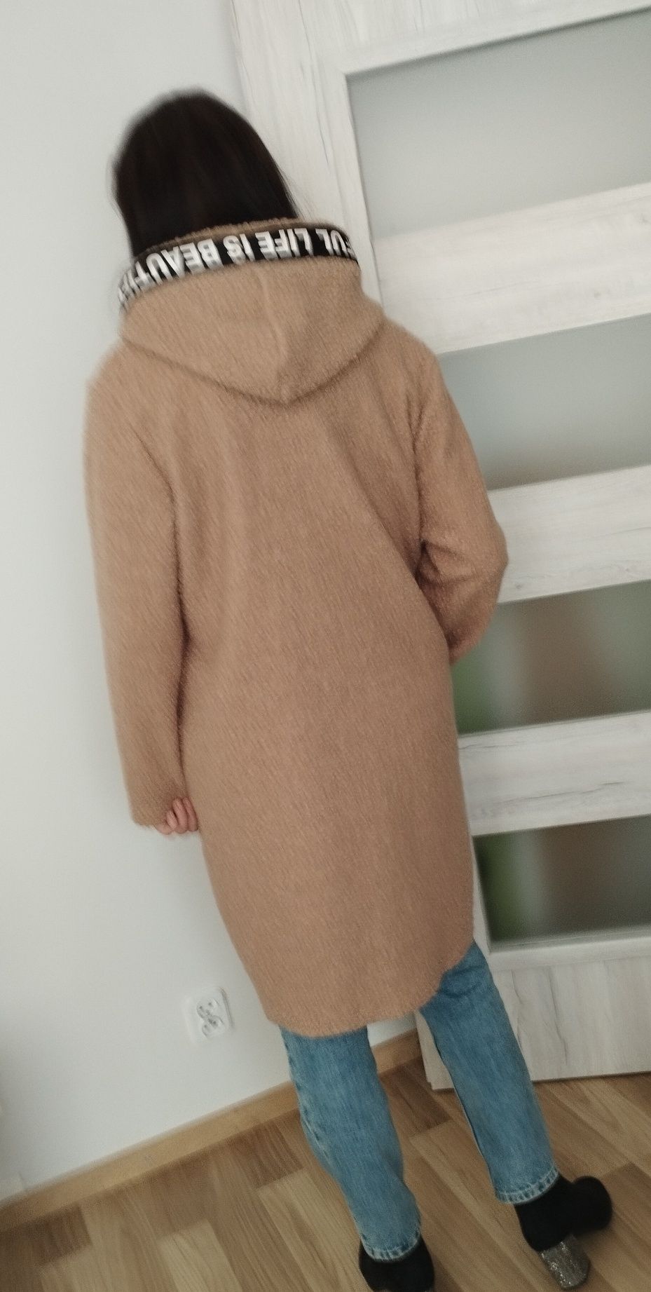 Narzutka kardigan do kolan beż XL