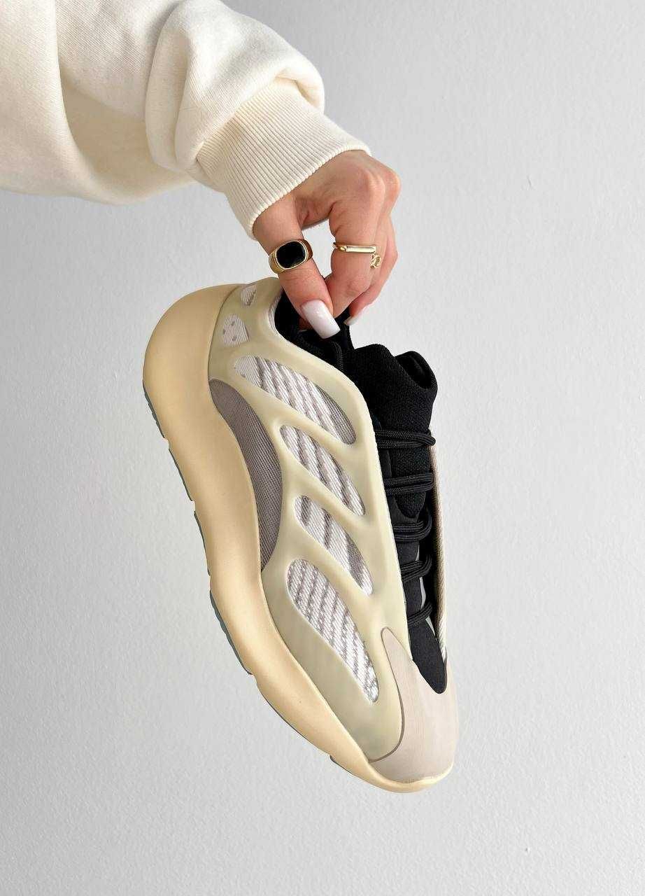 Кросівки кроссовки adidas Yeezy 700 V3 "Azael"