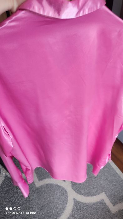 Różowa satynowa koszula oversize Zara