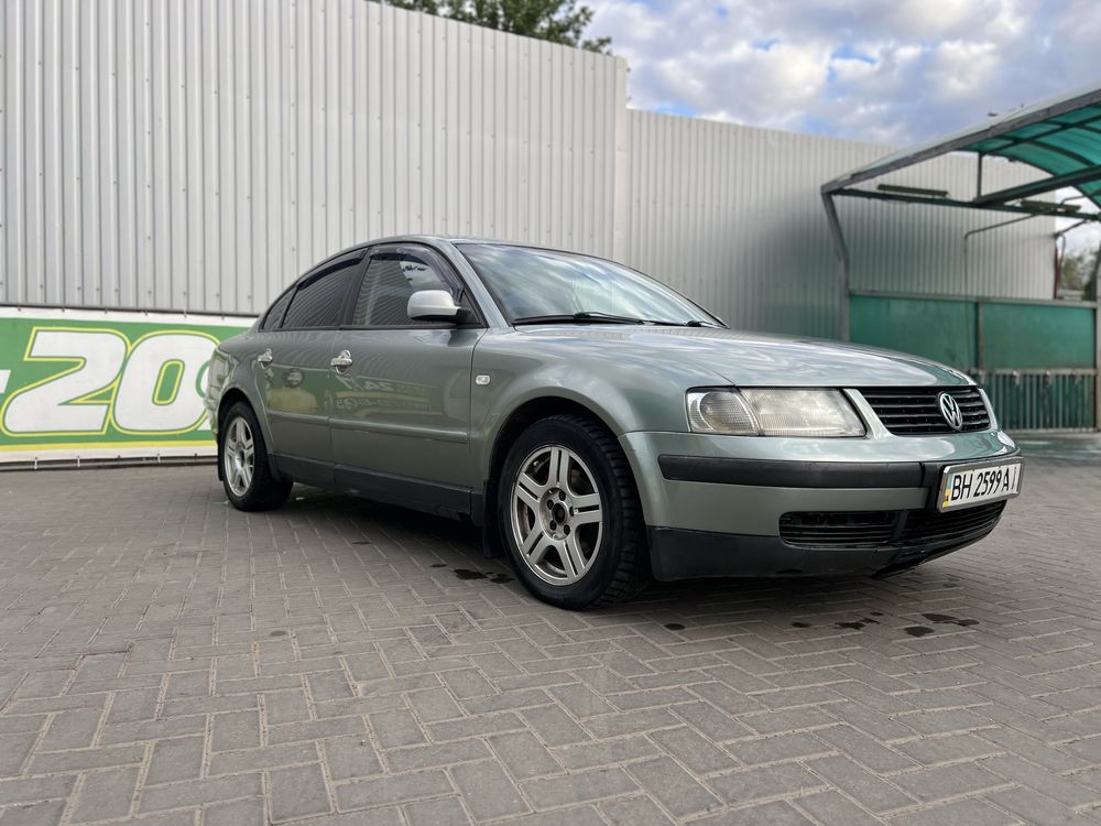 Продам автомобіль wolksvagen passat b5 2.8 v6