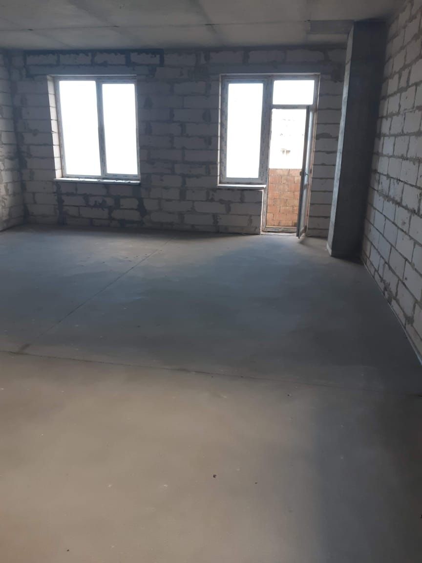 Срочно продаж  квартиру 3 комната 90 м2м