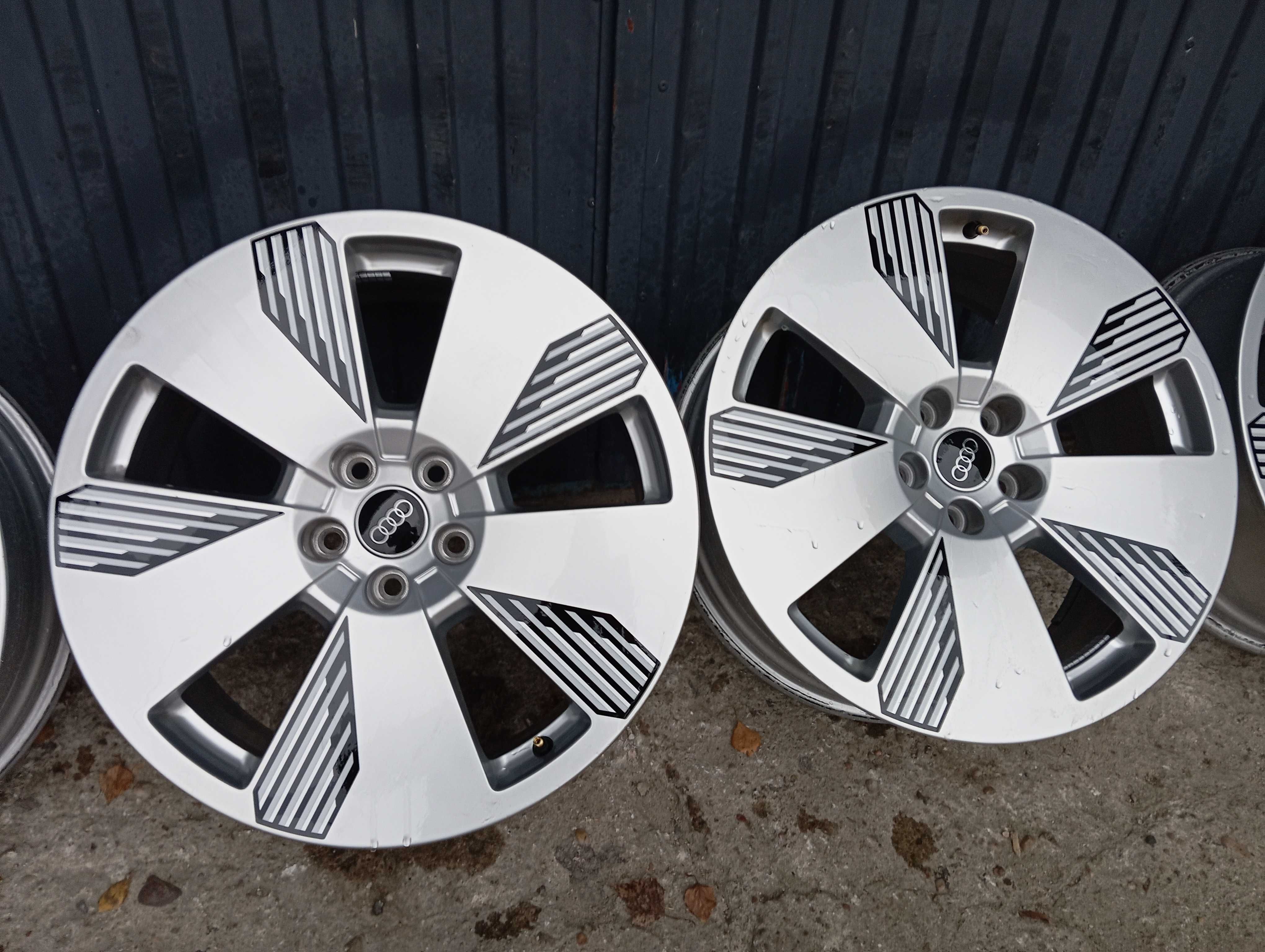 Felgi 19" Audi E-Tron Q5 Q7 8J 5x112 ET34 4KE601025L