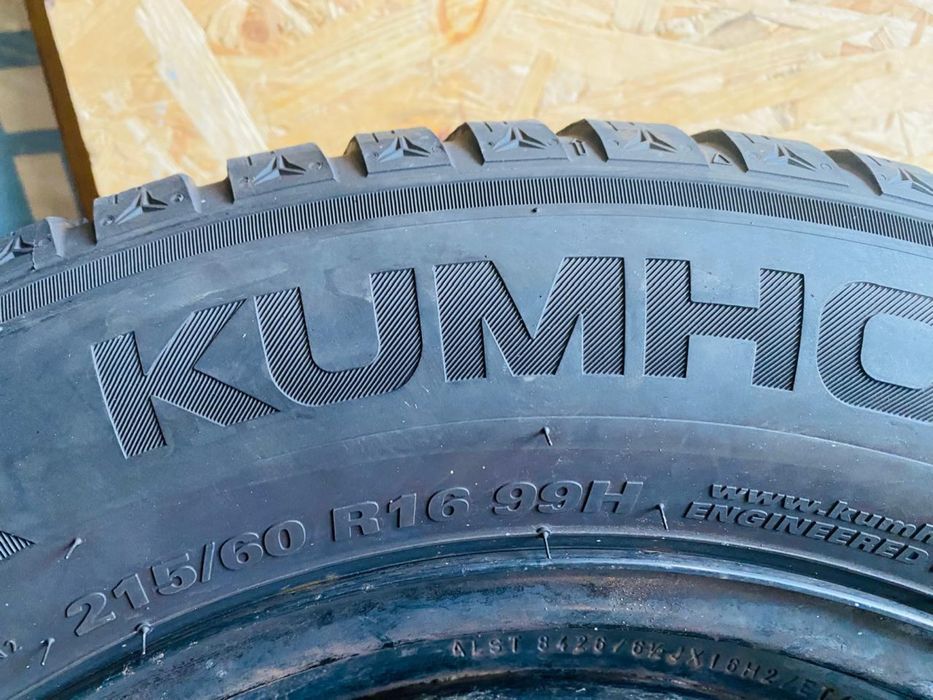 Зимові шини (2шт) KUMHO 215*60*R16